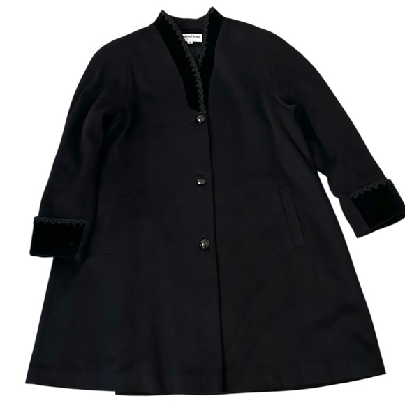 Jonathan Michael Jackets & Blazers - Jonathan Michael Velvet Trim Wool Nylon Black Coat Women’s Size 8